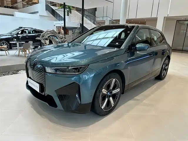 BMW IX 2023