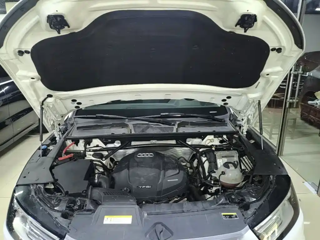 Audi Q5L — миниатюра 20