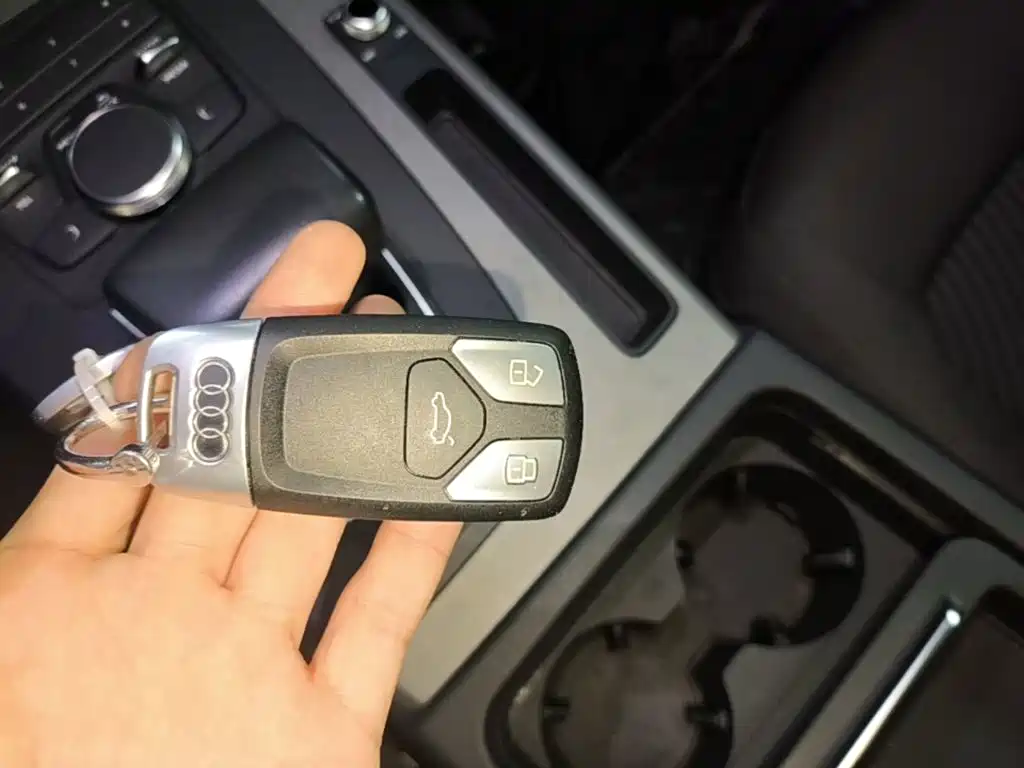 Audi Q5L — миниатюра 9