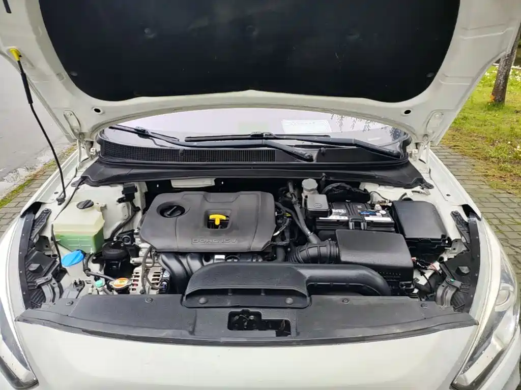 Hyundai Mistra — миниатюра 20