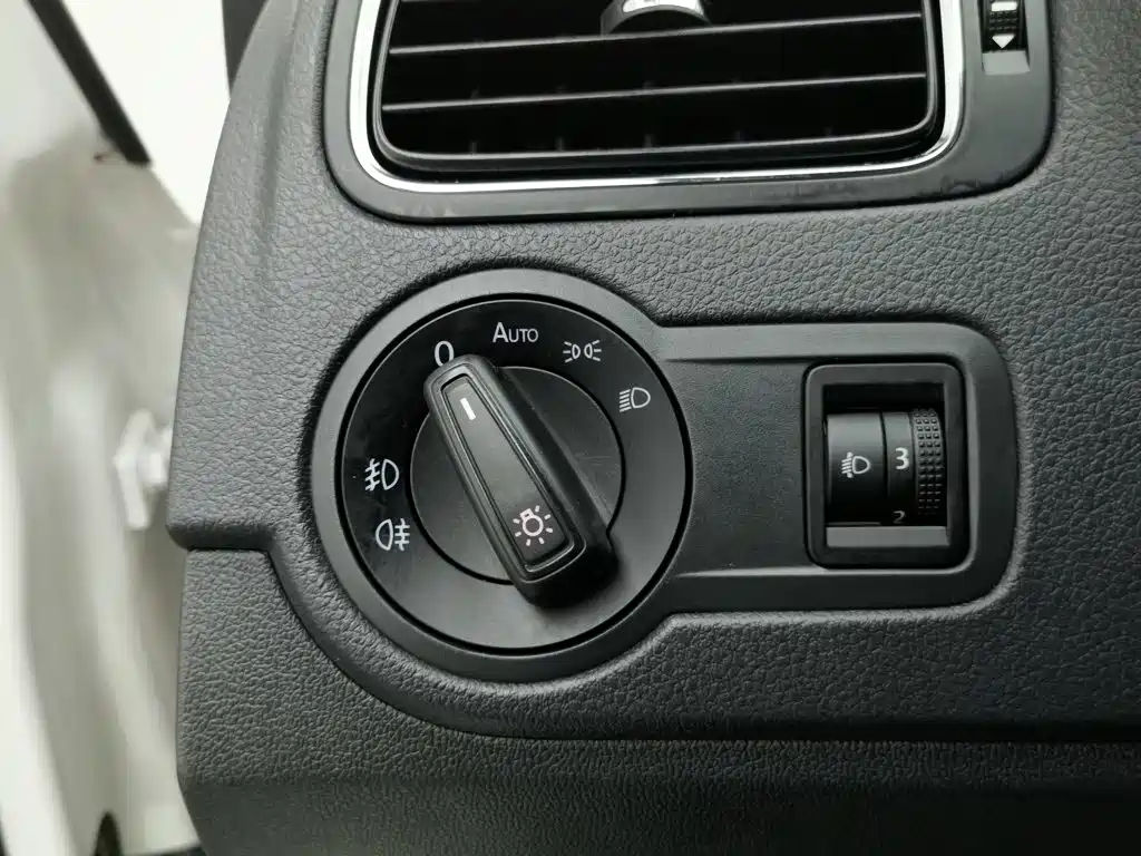 Volkswagen Polo — миниатюра 21