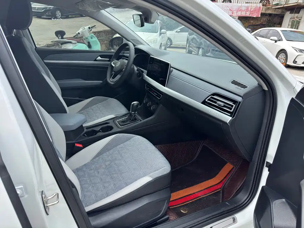 Volkswagen Lavida — миниатюра 12