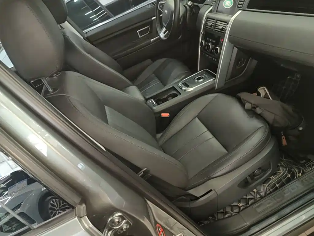 Land Rover Discovery Sport — миниатюра 25