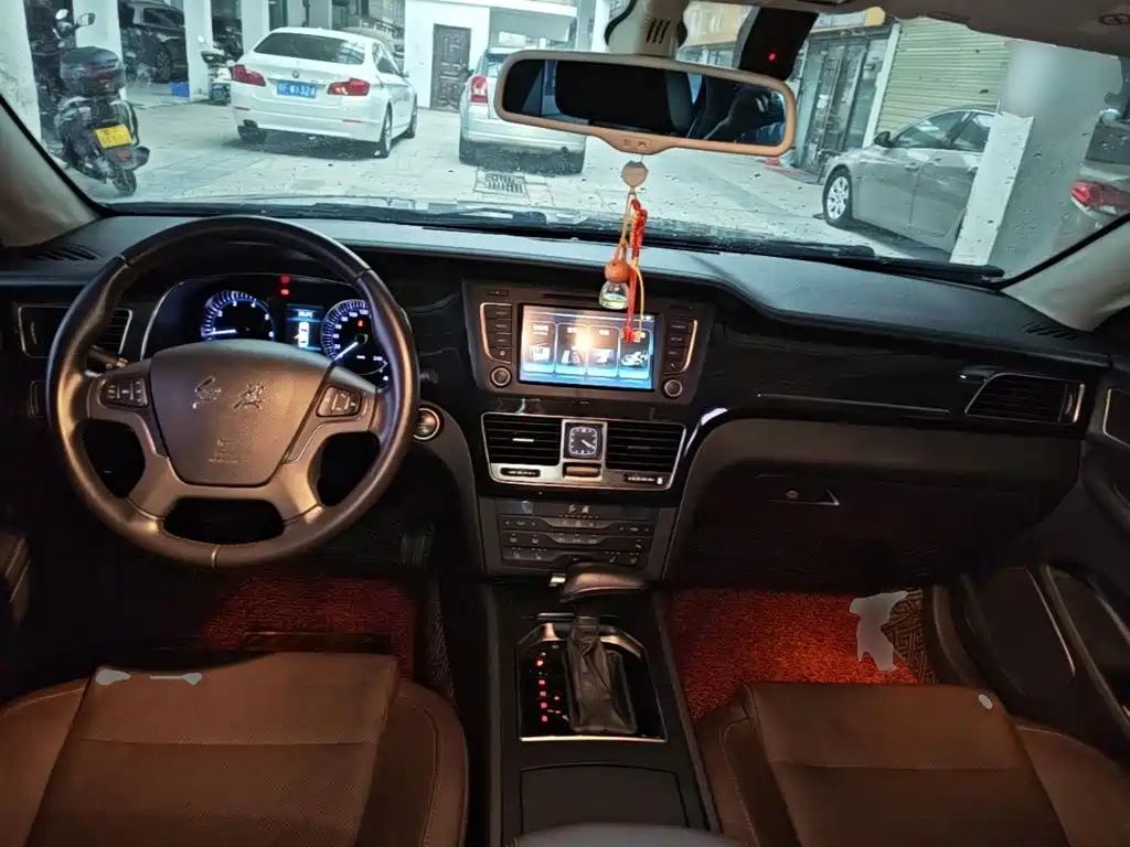 Hongqi Hongqi H7 — миниатюра 10