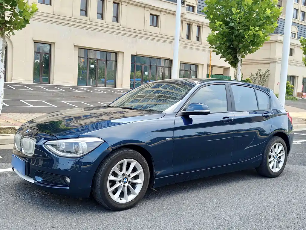 BMW 1 Series (Import)