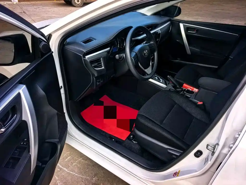 Toyota Corolla — миниатюра 5
