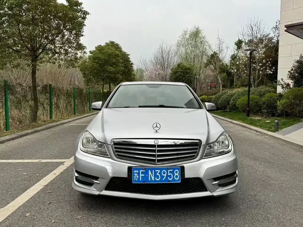 Mercedes-Benz C-Class C 2013 C 180 Grand Edition