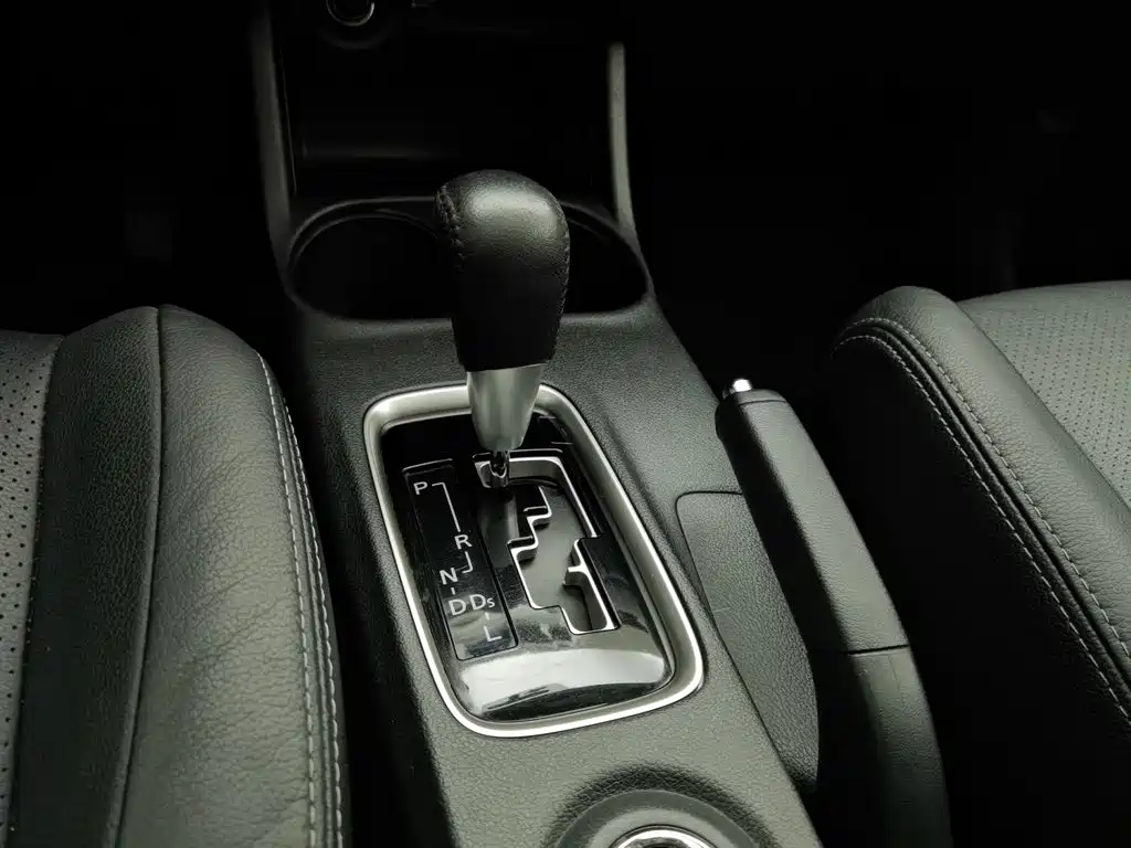Mitsubishi Outlander (Import) — миниатюра 13