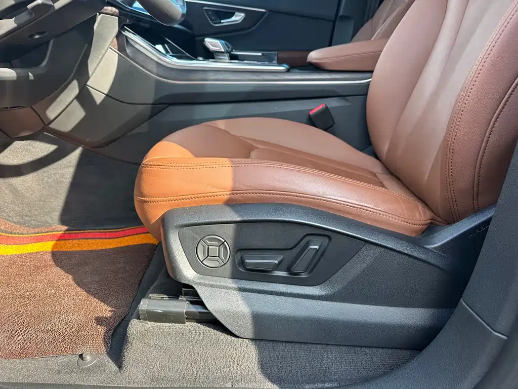 Audi Q8 — миниатюра 10
