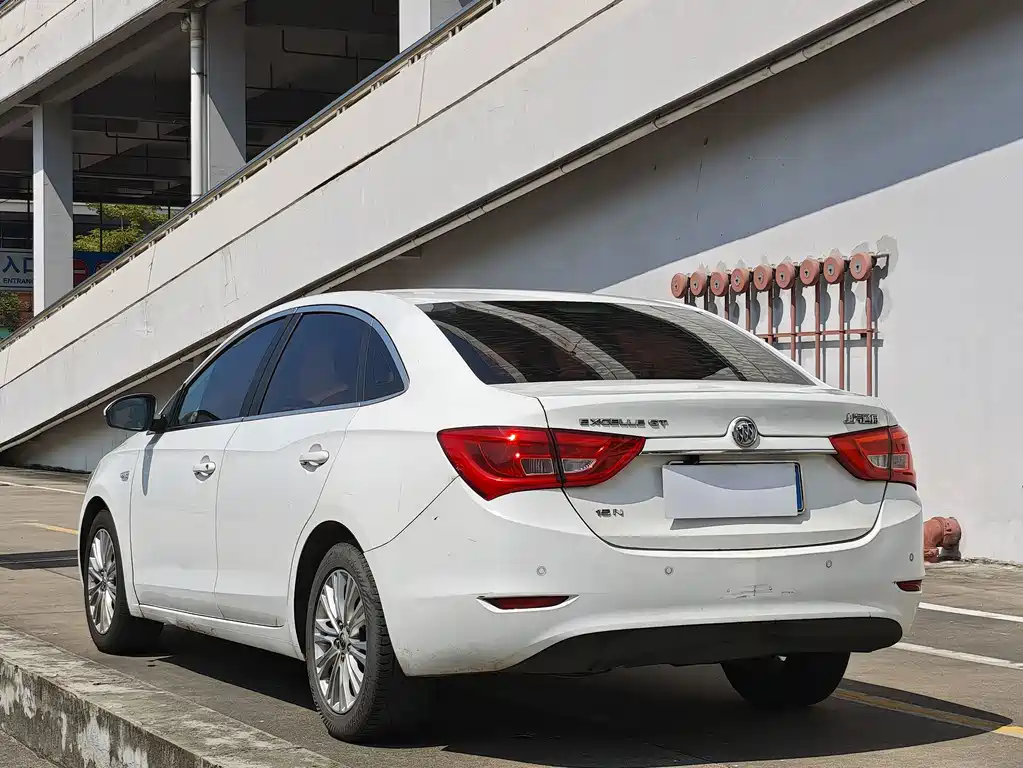 Buick Excelle — миниатюра 14