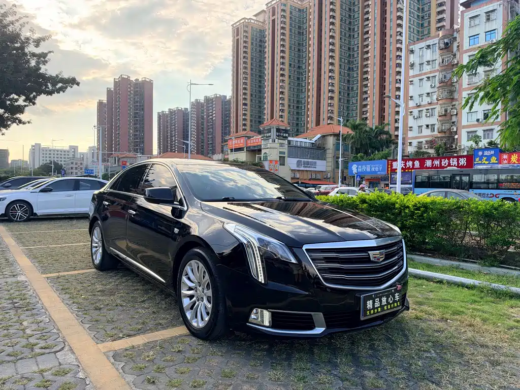 Cadillac XTS