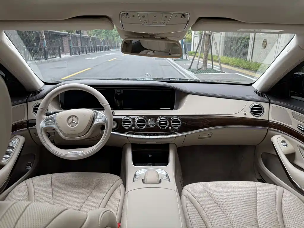 Mercedes-Benz S-Class — миниатюра 6