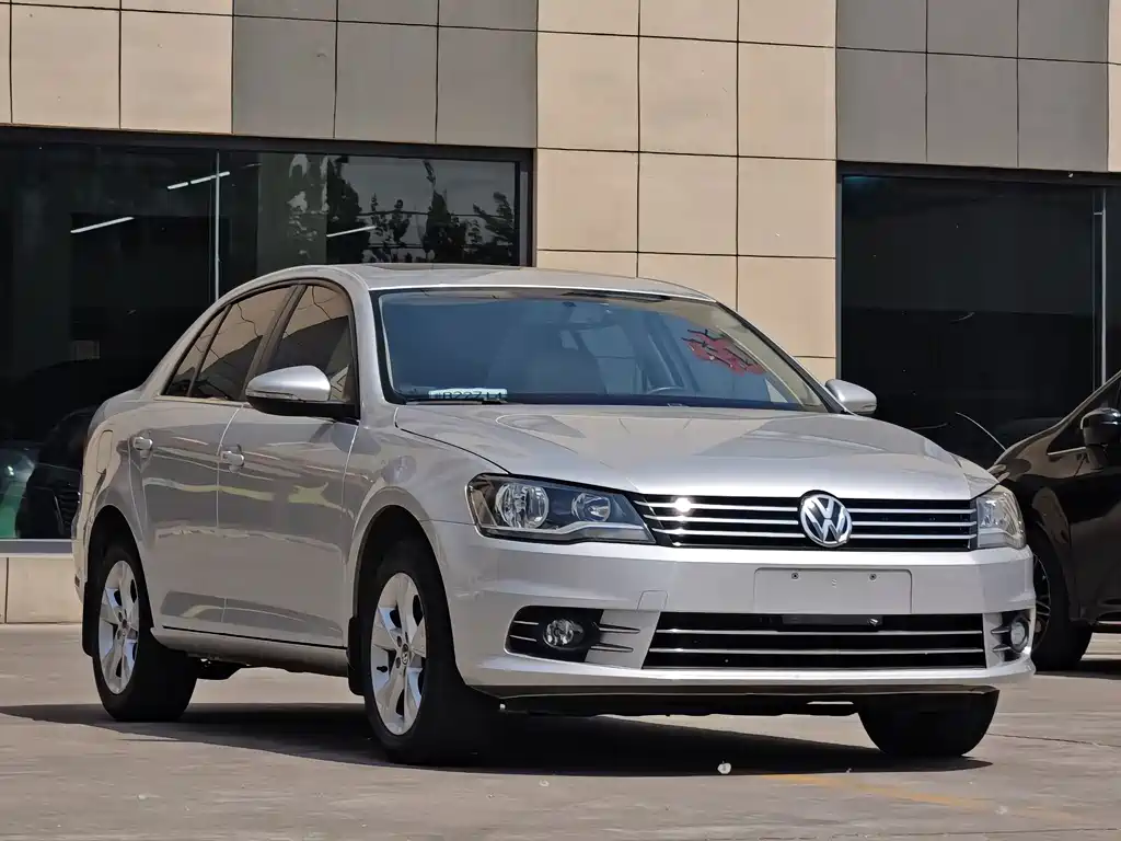 Volkswagen Bora 2014 1.6L AT Comfort