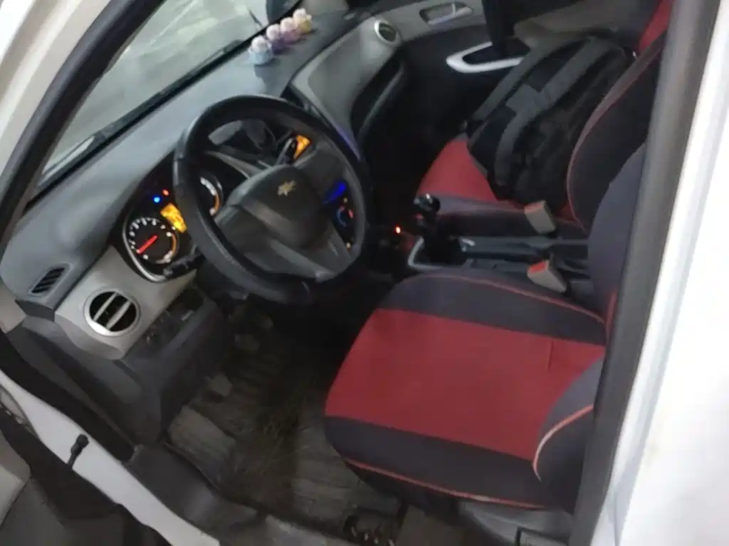 Chevrolet Sail — миниатюра 15