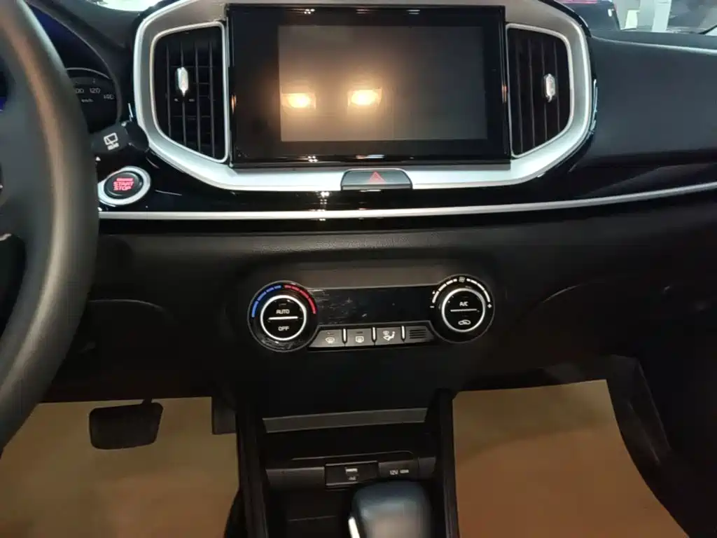 Kia KX1 — миниатюра 13