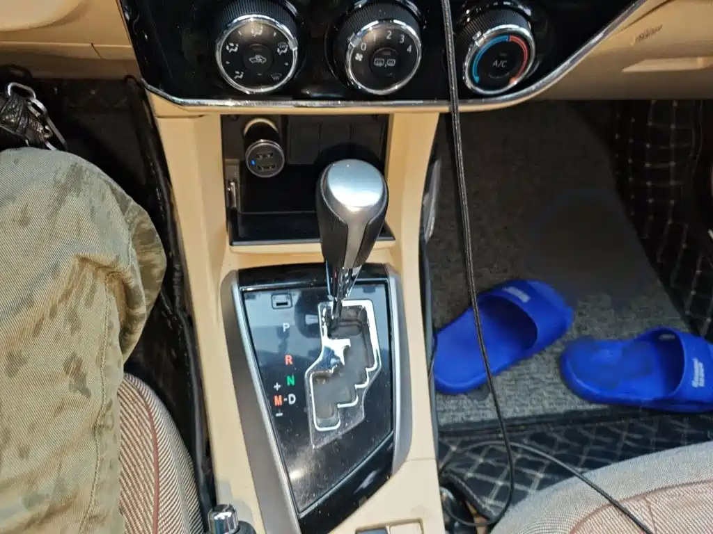 Toyota Corolla — миниатюра 7