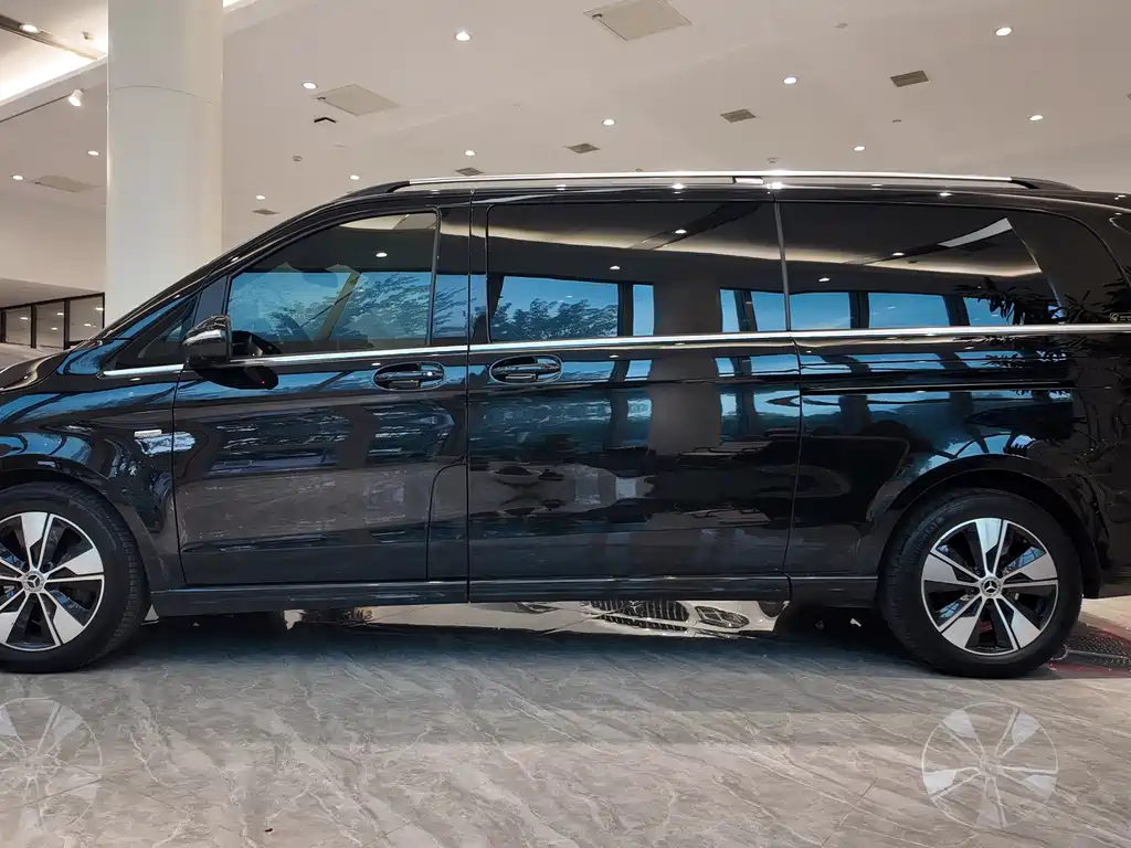 Mercedes-Benz V-Class V 2021 V 260 L Luxury