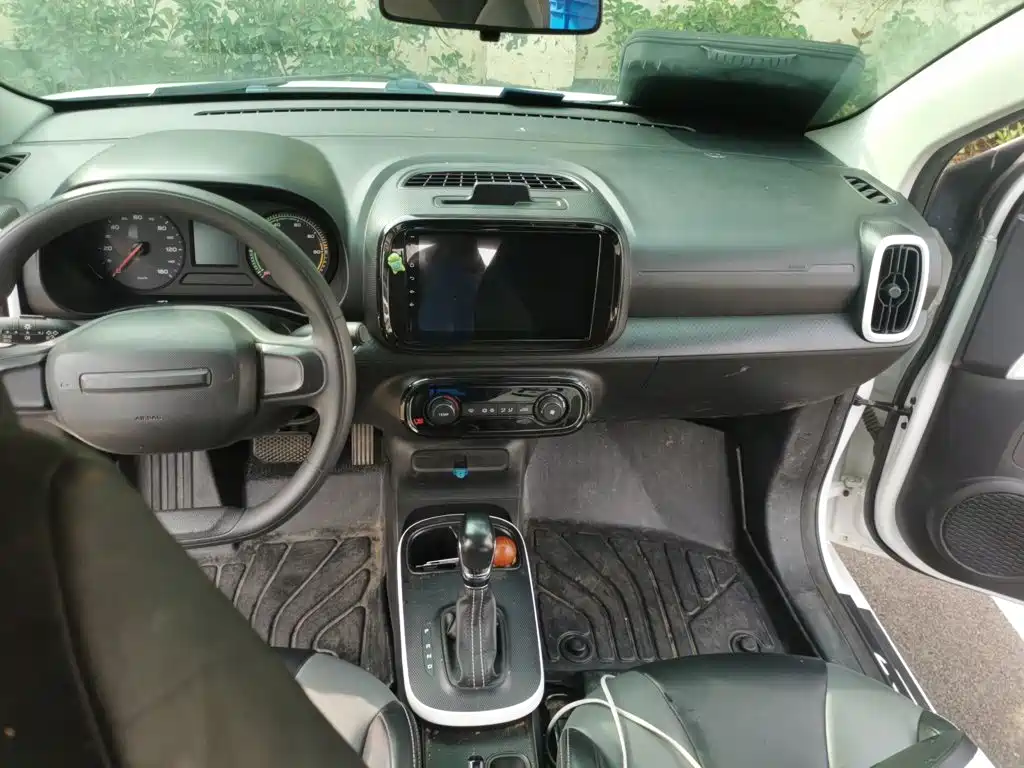 Roewe Clever — миниатюра 5