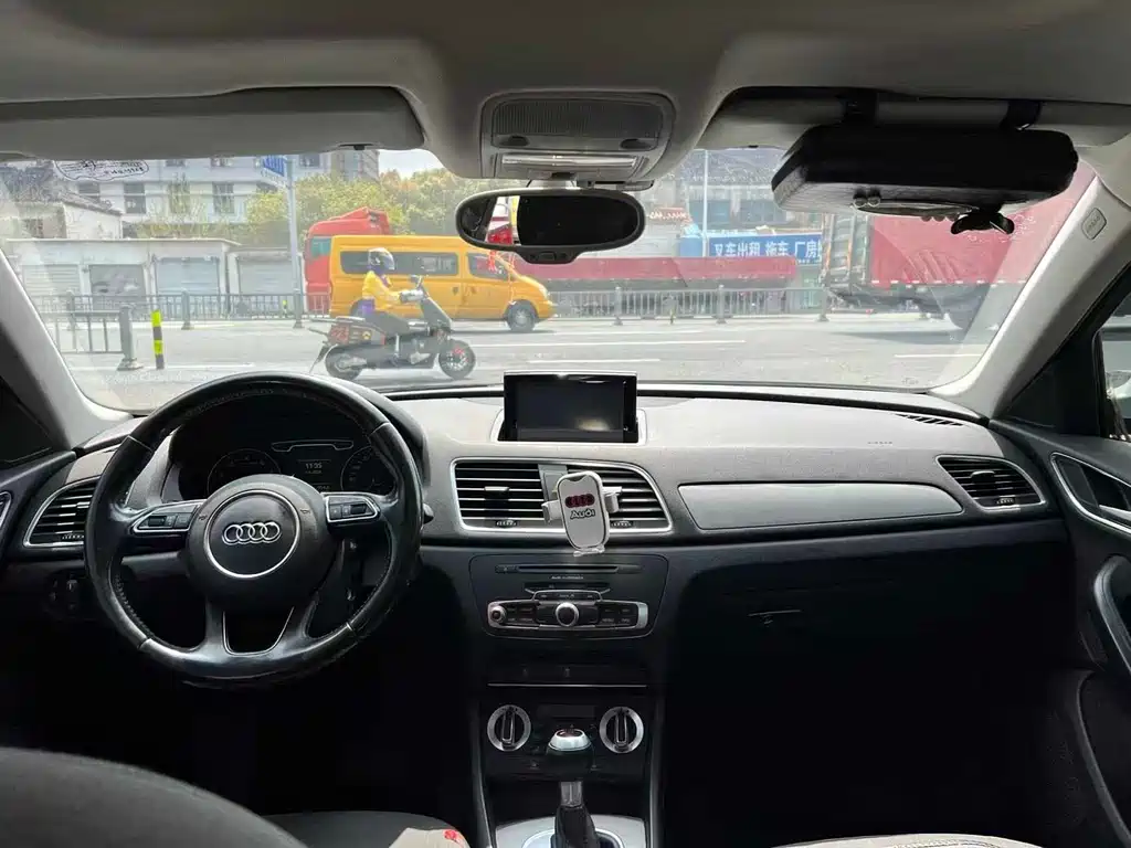 Audi Q3 2015 35 TFSI Comfort