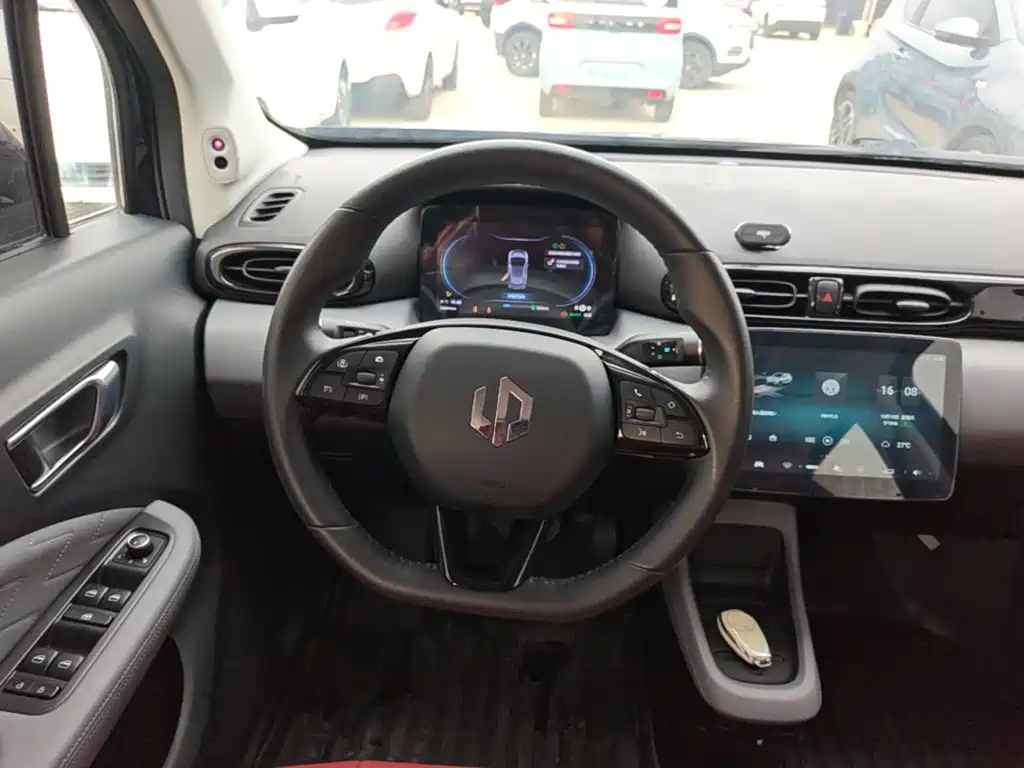 Leapmotor Leapmotor T03 — миниатюра 11