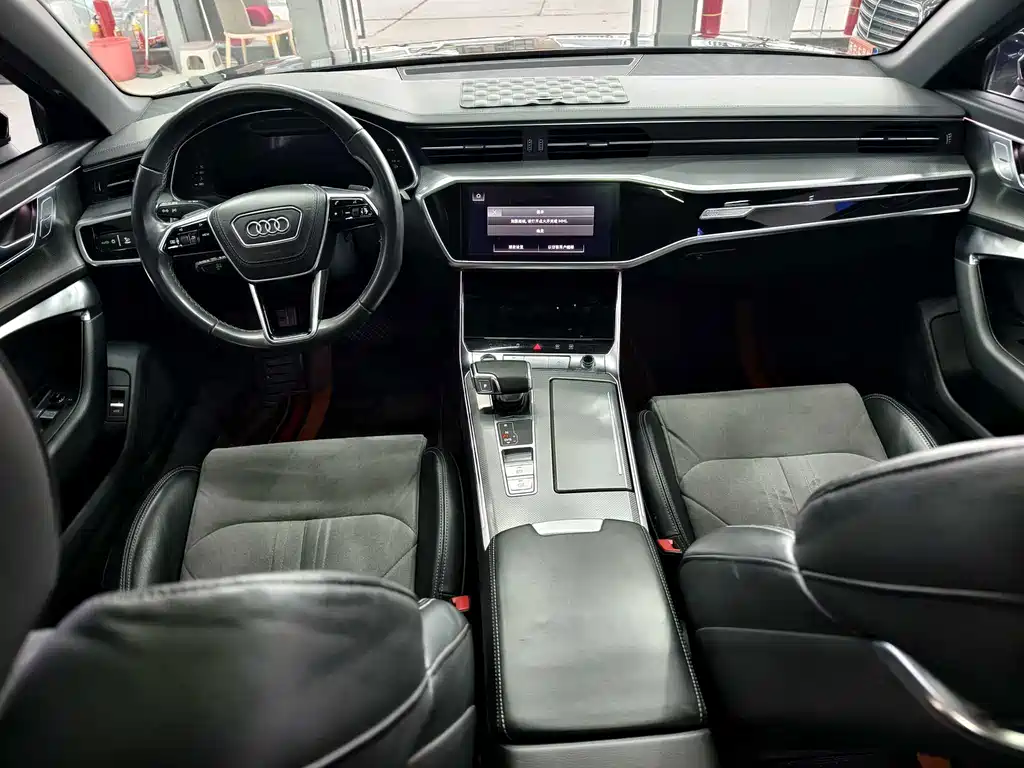 Audi A6L — миниатюра 5