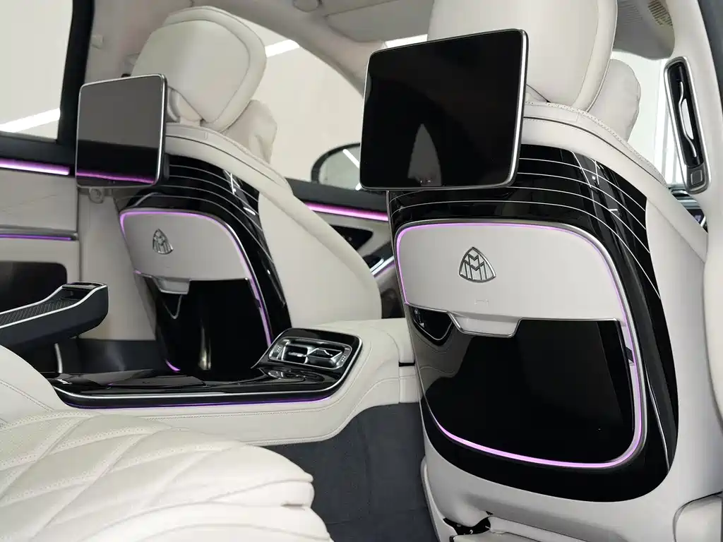 Mercedes-Benz S-Class — миниатюра 19
