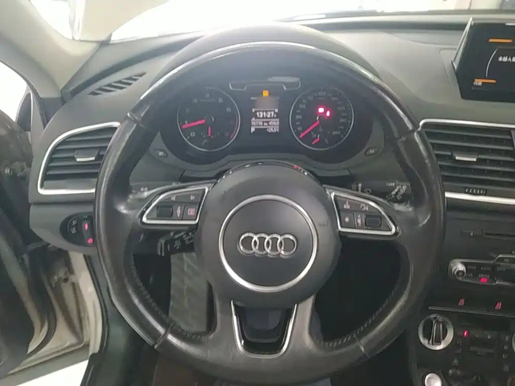 Audi Q3 — миниатюра 11