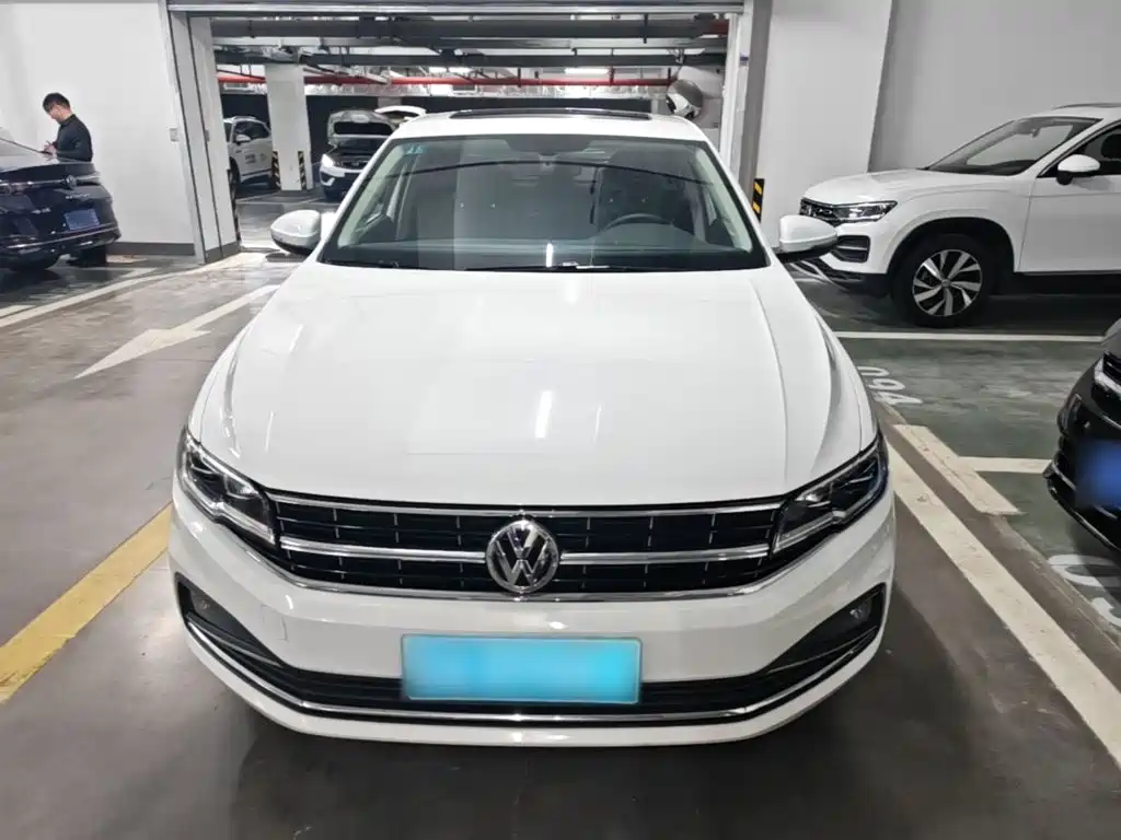 Volkswagen Bora — миниатюра 3