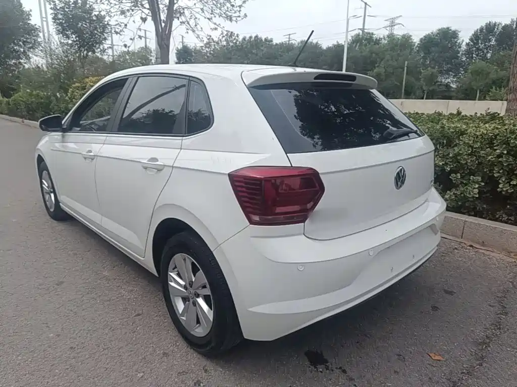 Volkswagen Polo — миниатюра 5