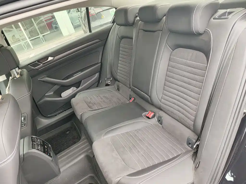Volkswagen Magotan — миниатюра 9