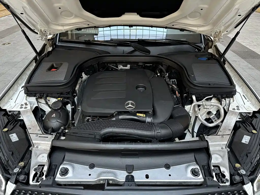 Mercedes-Benz GLC — миниатюра 16