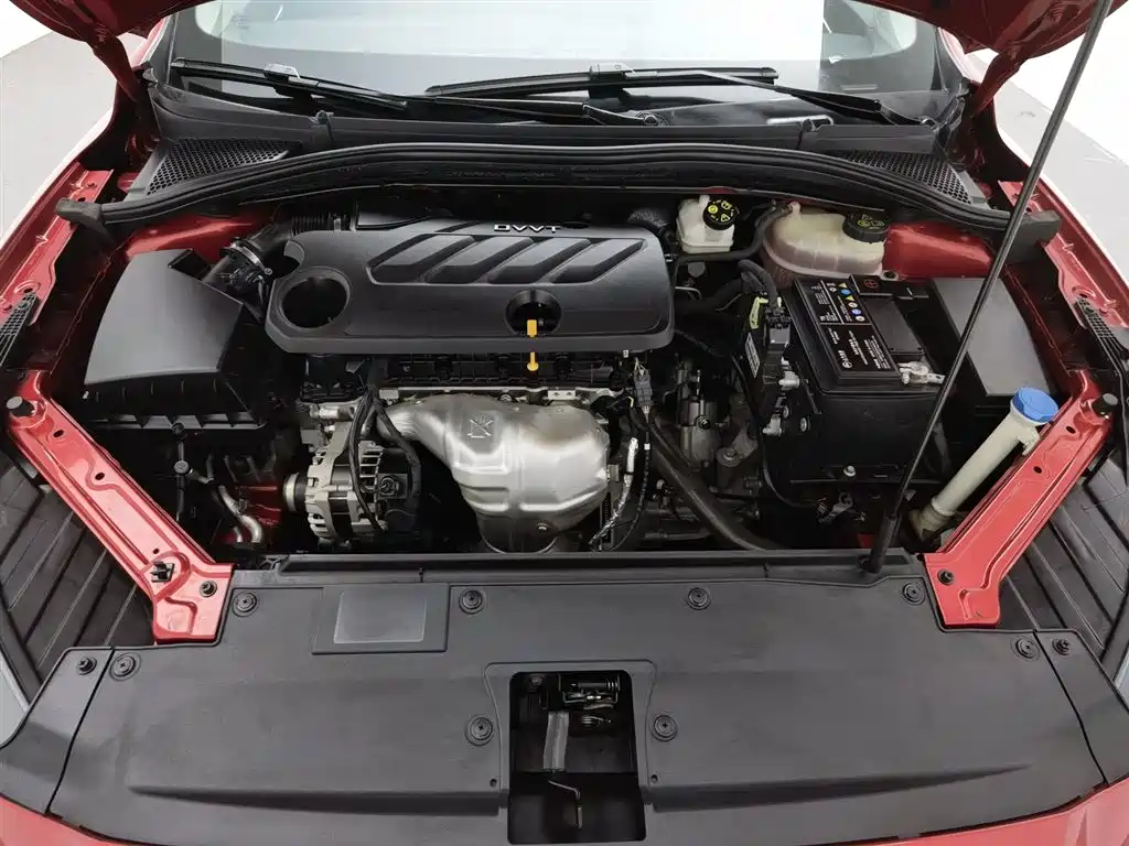 MG 5 2021 180DVVT MT Luxury