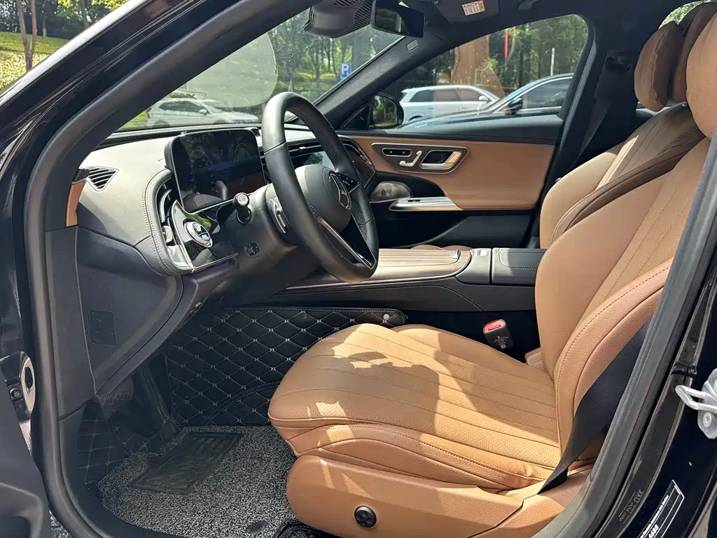 Mercedes-Benz E-Class E 2024 E 300 L Luxury