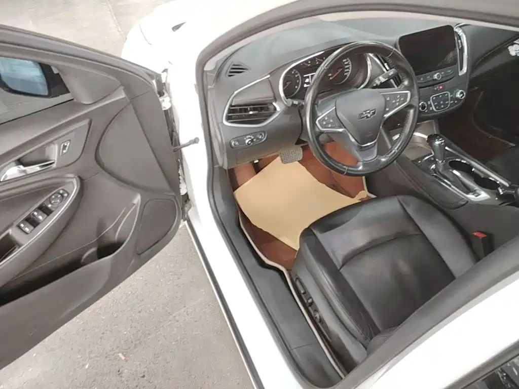 Chevrolet Malibu XL — миниатюра 15