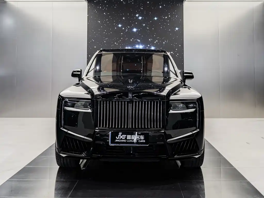 Rolls-Royce Cullinan 2018 мест