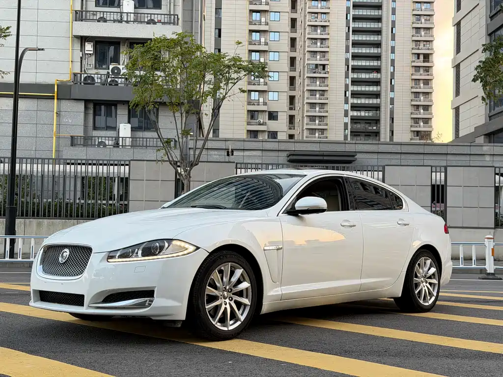 Jaguar XF — миниатюра 2