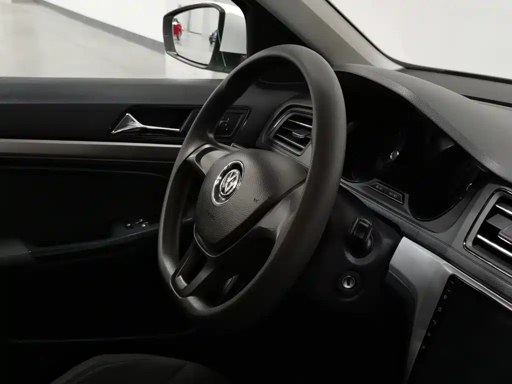 Volkswagen Lavida — миниатюра 22