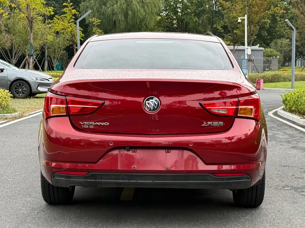 Buick Verano — миниатюра 5