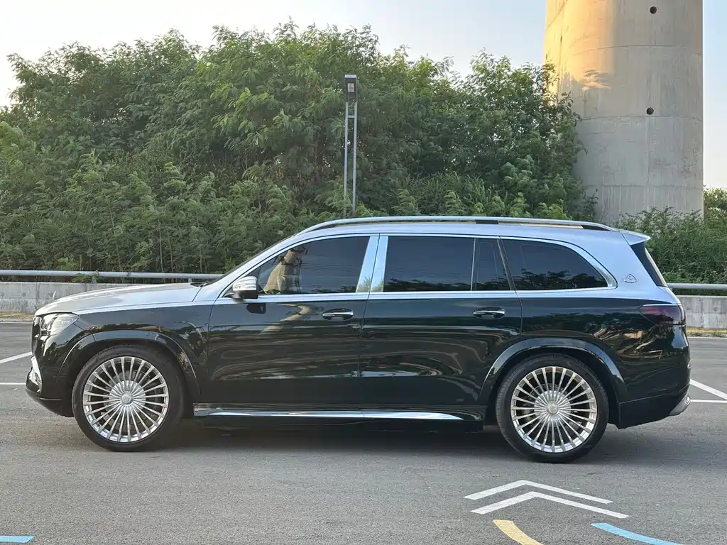 Mercedes-Benz GLS — миниатюра 9