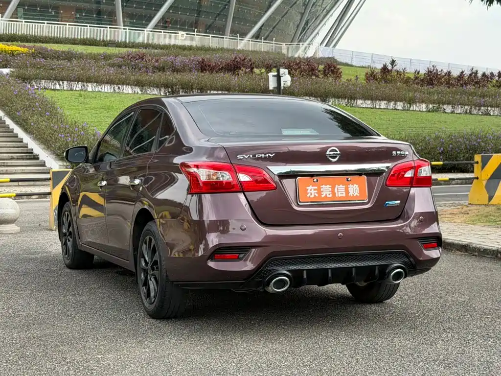 Nissan Sylphy — миниатюра 7