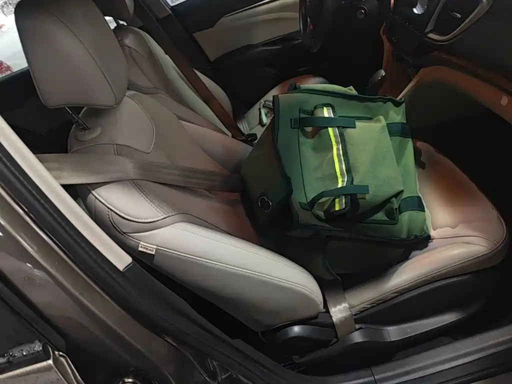 Buick Excelle — миниатюра 25