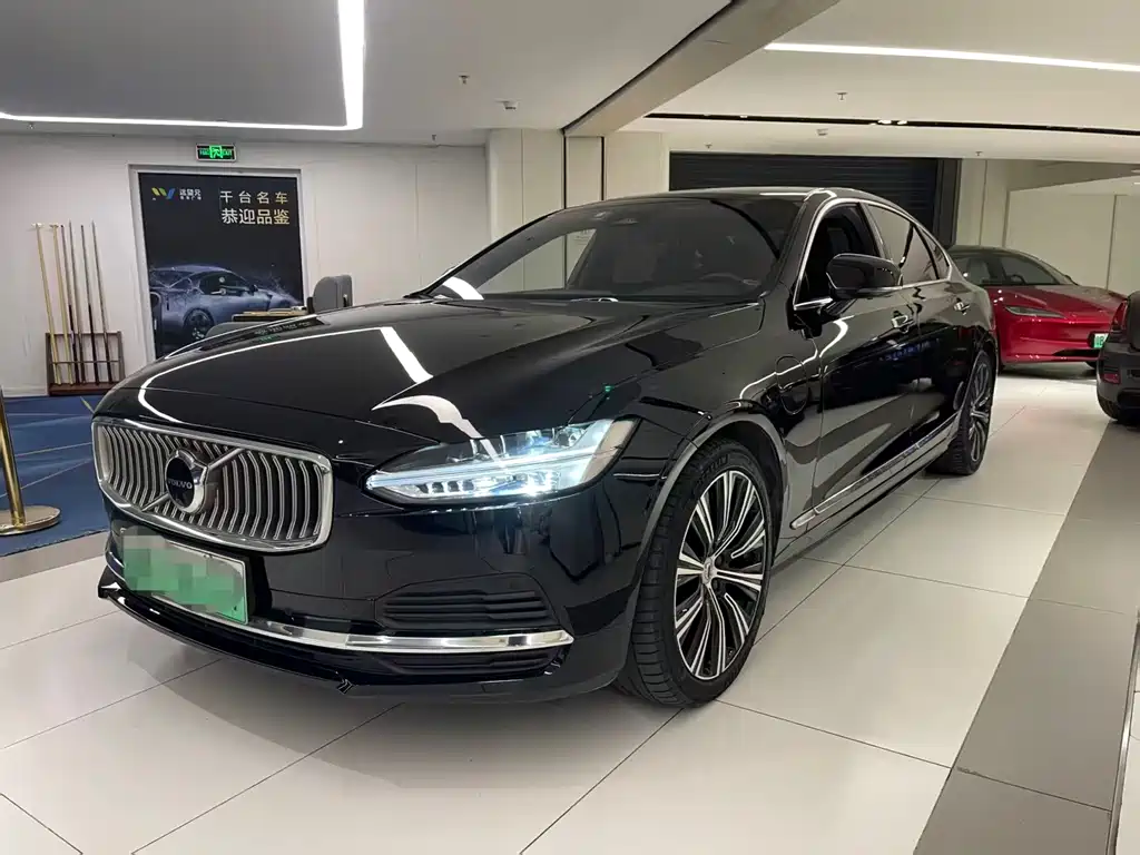 Volvo S90 PHEV — миниатюра 3