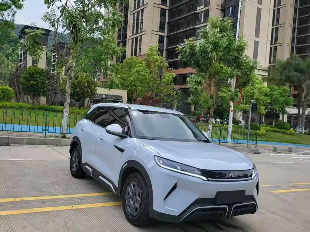 BYD Yuan UP — миниатюра 3