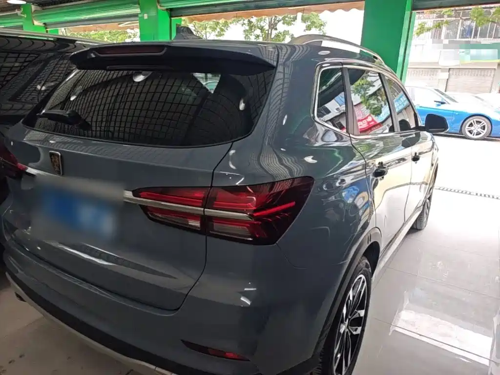 Roewe RX5 — миниатюра 7