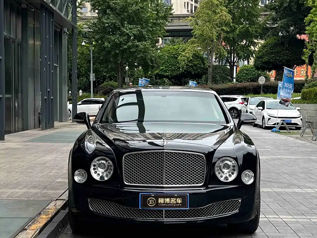 Bentley Mulsanne — миниатюра 2