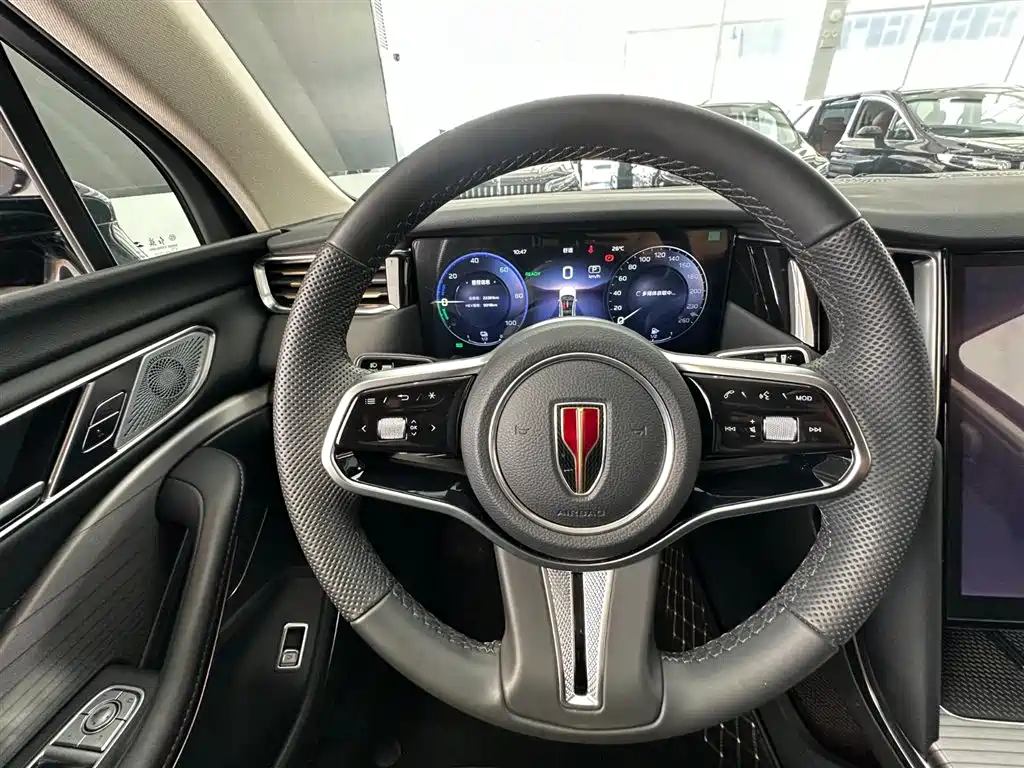 Hongqi Hongqi HS7 PHEV — миниатюра 12