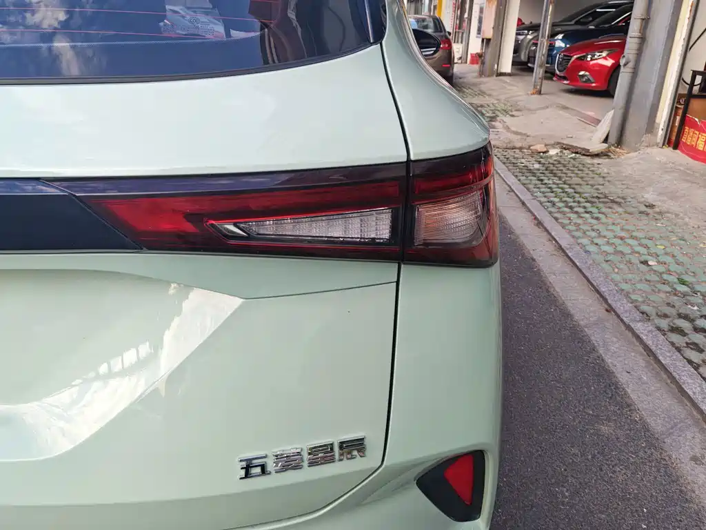 Wuling Xingchen — миниатюра 10