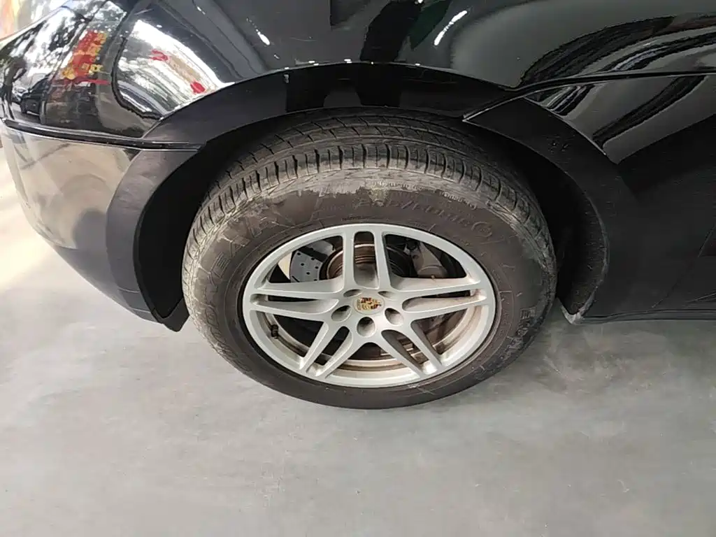 Porsche Macan — миниатюра 23