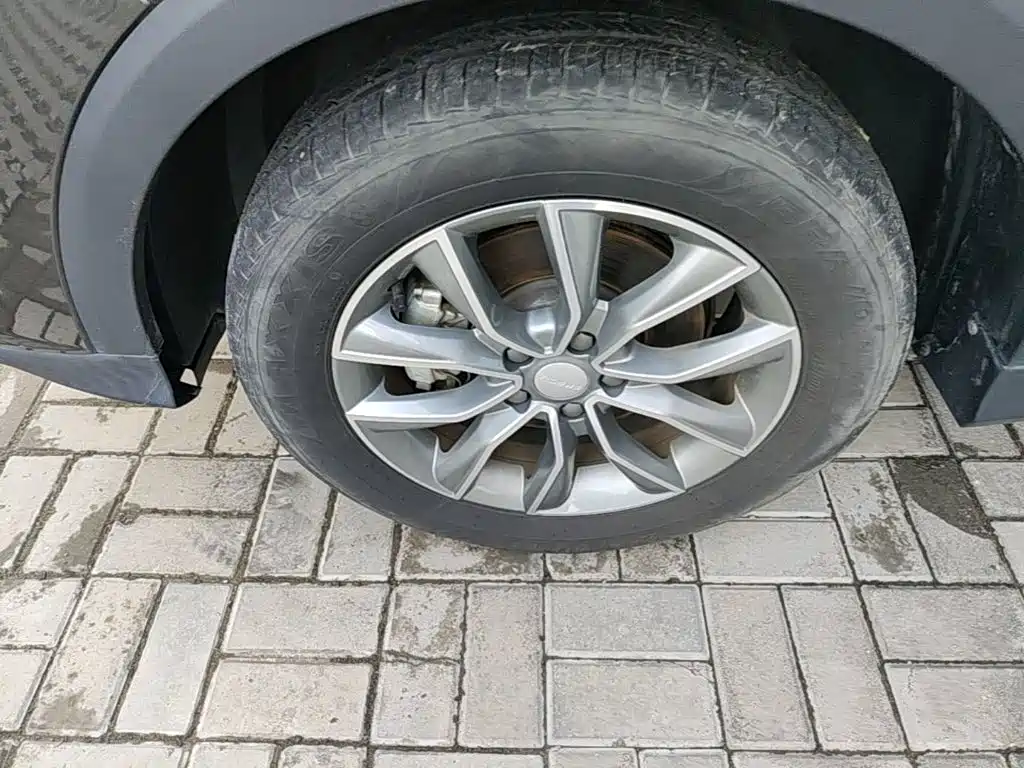 Roewe RX5 — миниатюра 23