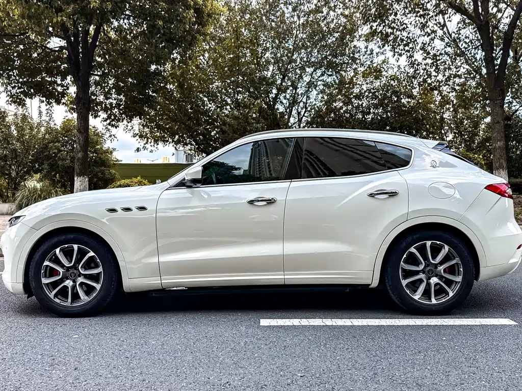 Maserati Levante 2018 3.0T Standard